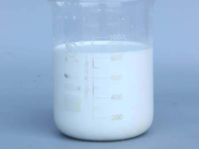 乳白色脱模剂可以是油性还是水性的